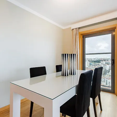 Fm Parque Nacoes Apartment